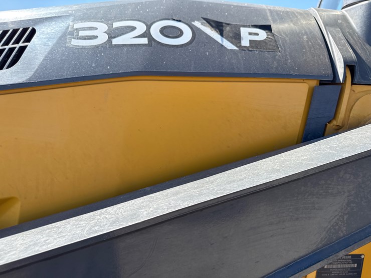 2024-deere-320-p-tier-image-27