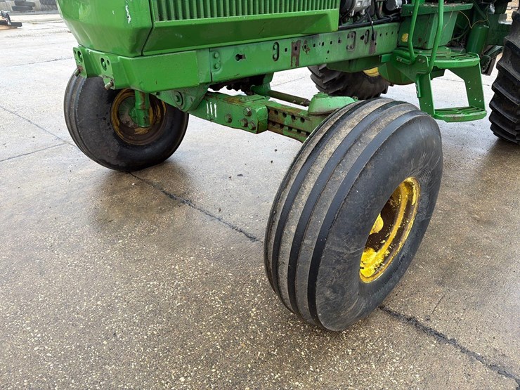 john-deere-4650-image-17