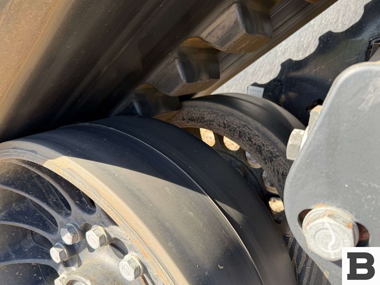 2024-case-ih-5250-image-33