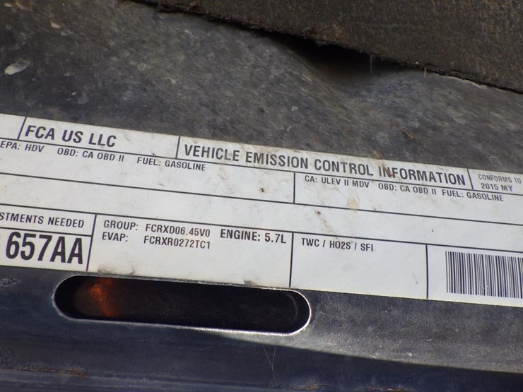 2015-dodge-2500-image-12