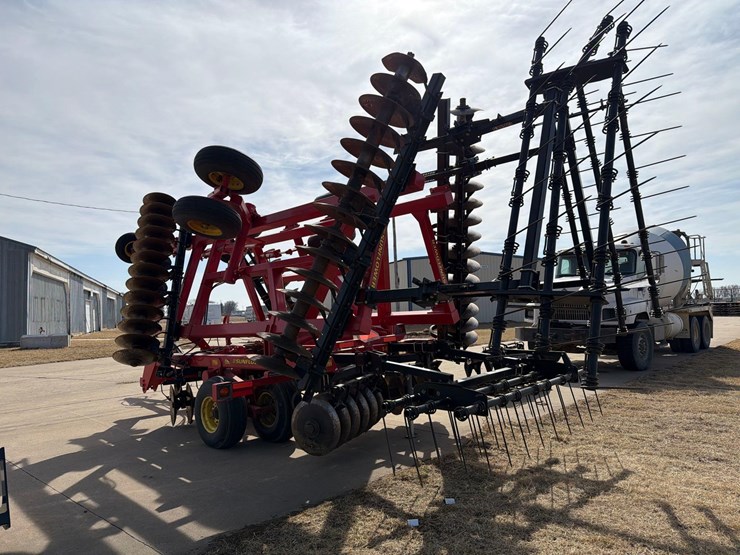 2008-sunflower-1435-image-4