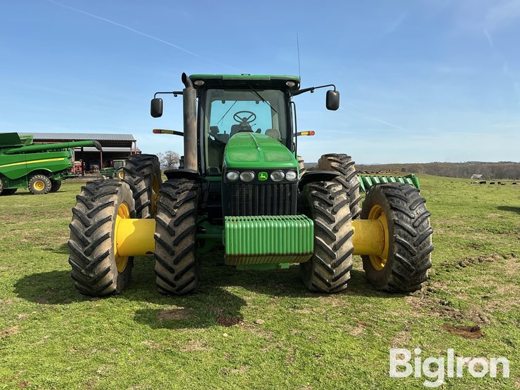 2010-john-deere-8320r-image-2