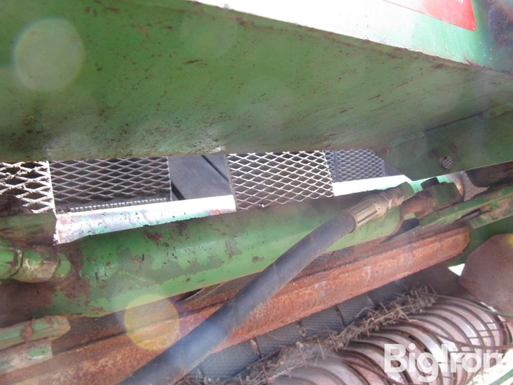 john-deere-530-image-19