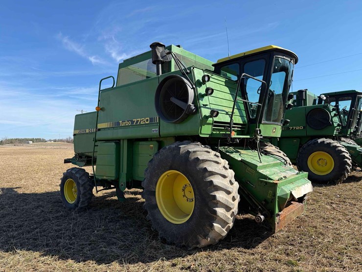john-deere-7720-image-4