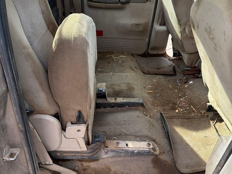 2004-ford-f250-image-42