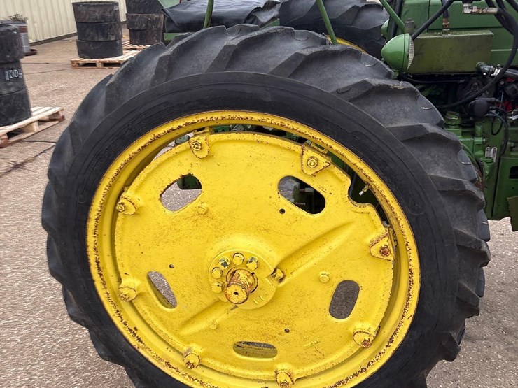 john-deere-50-image-28