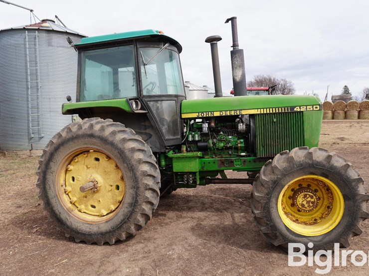 1985-john-deere-4250-image-4