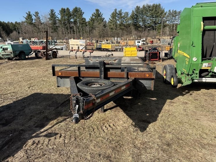 2012-pj-tilt-bed-trailer-image-2