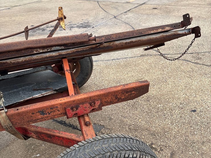 5-bolt-running-gear-with-hydraulic-hoist-image-6