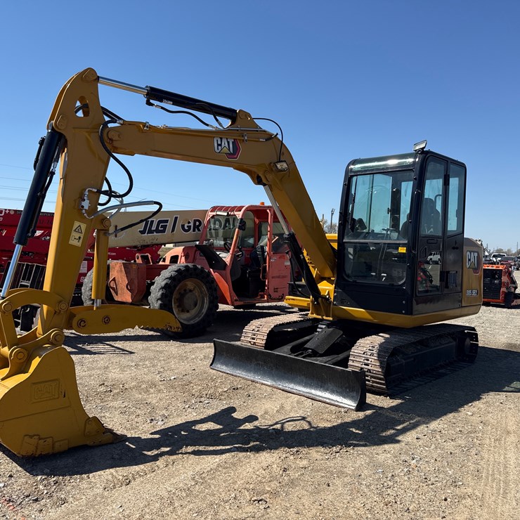 2017 CATERPILLAR 305.5E2