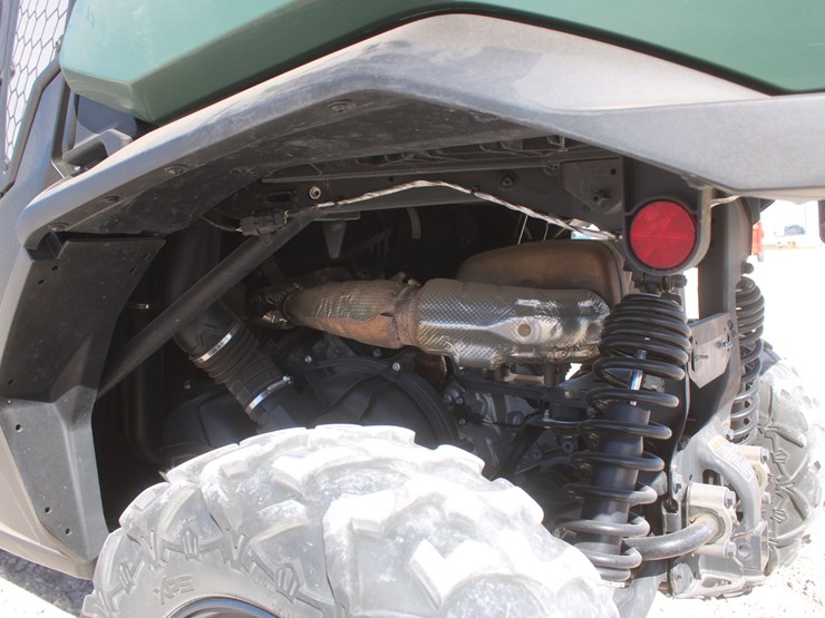 #1079-•-2022-can-am-commander-1000-with-cab-image-24