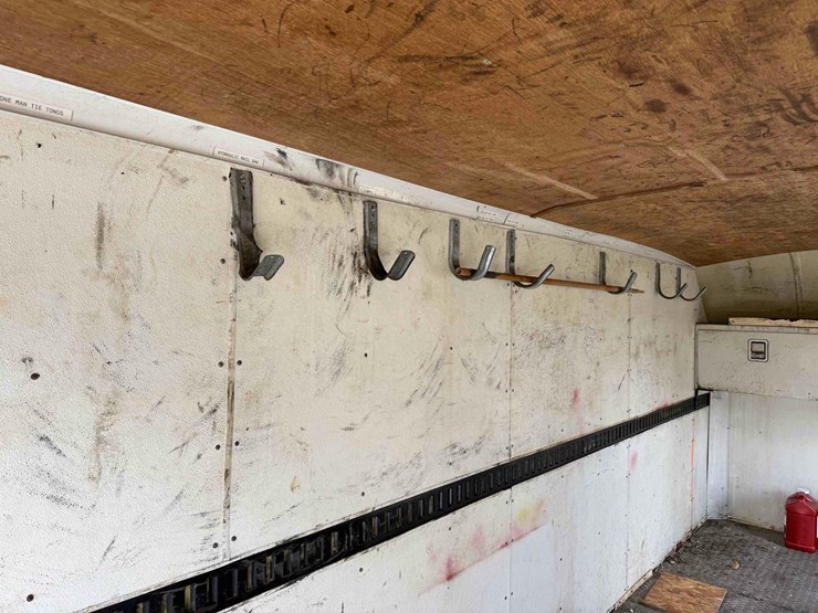 18’-cargo-trailer-image-23