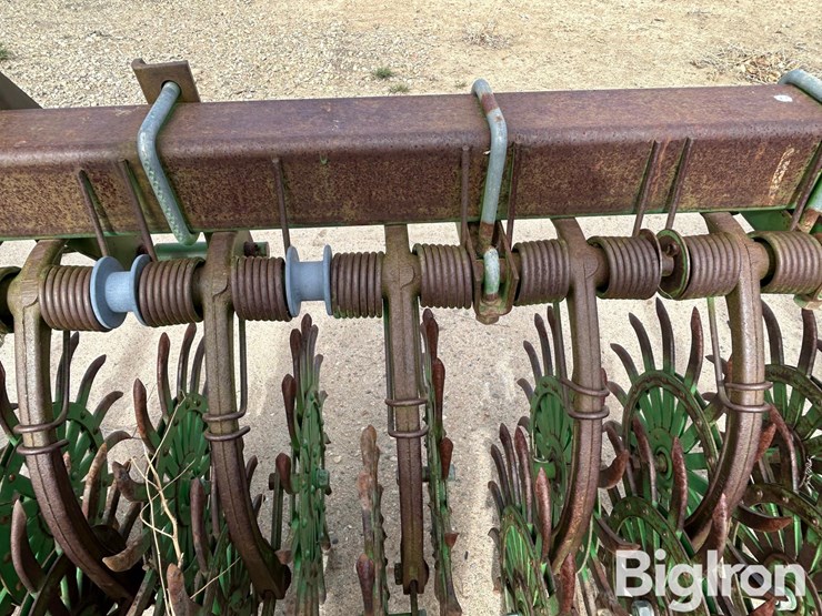 john-deere-400-image-12