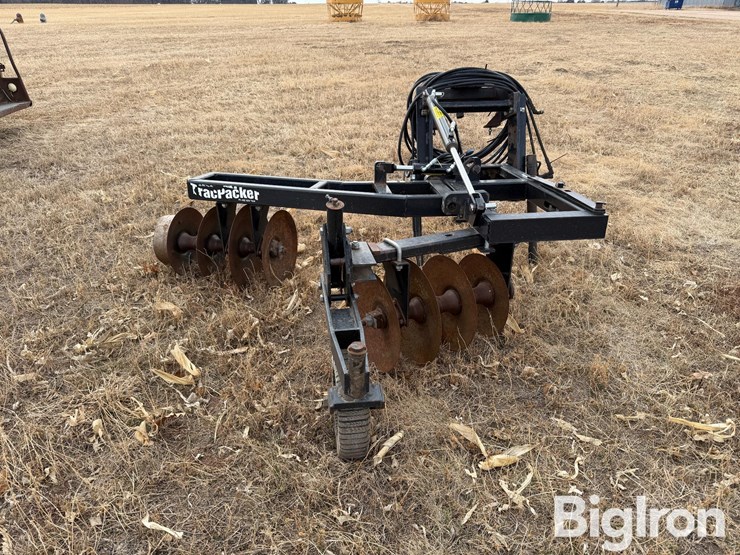 trac-packer-pivot-track-closer-image-2