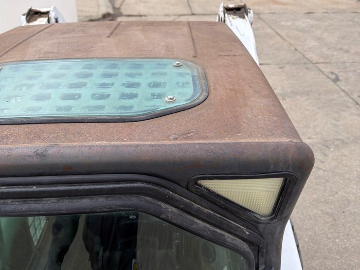 bobcat-s300-image-29