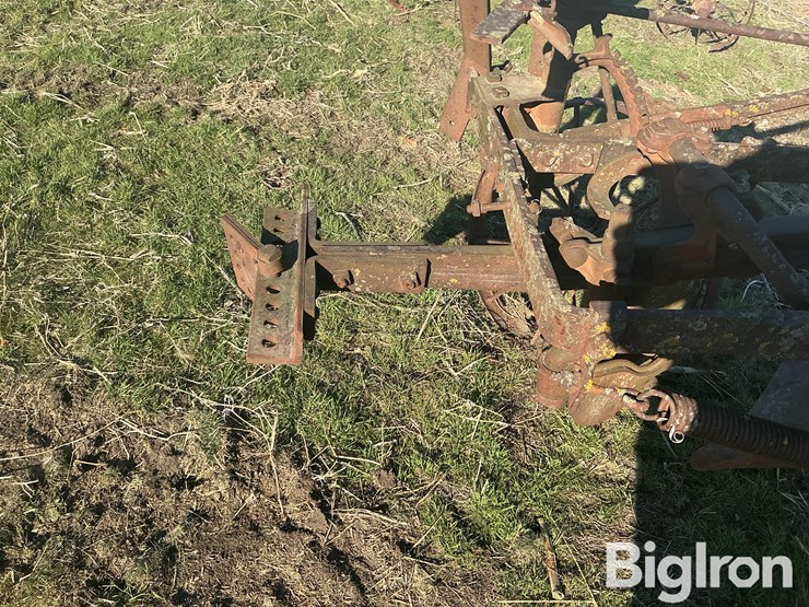 1-bottom-plow-image-17