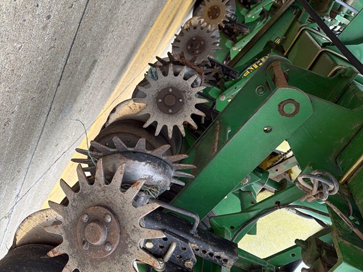 john-deere-1760-image-24