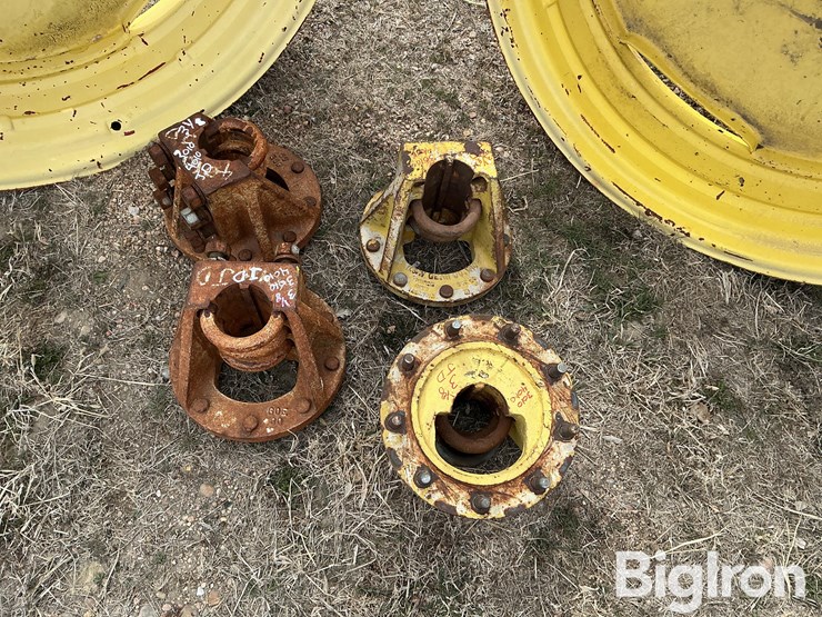 john-deere-3010-image-10