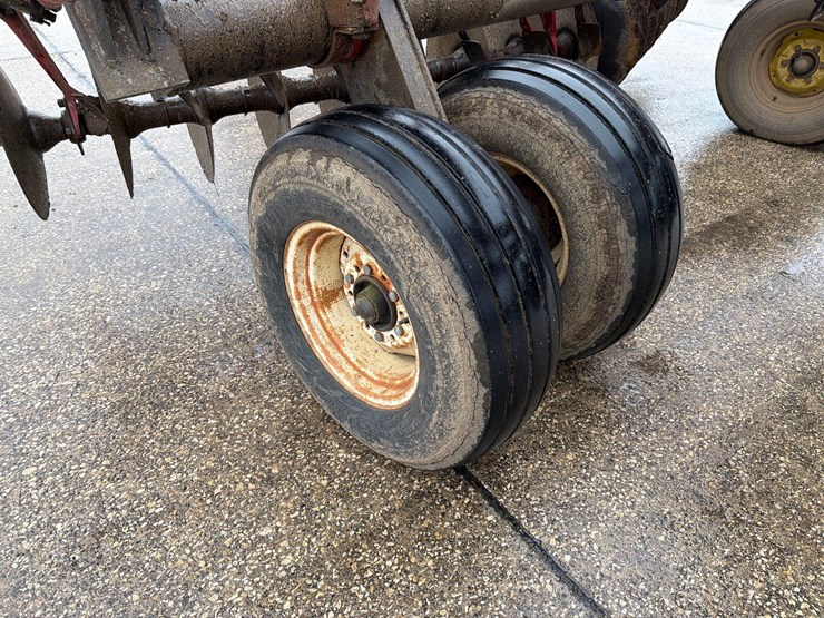 international-490-image-7