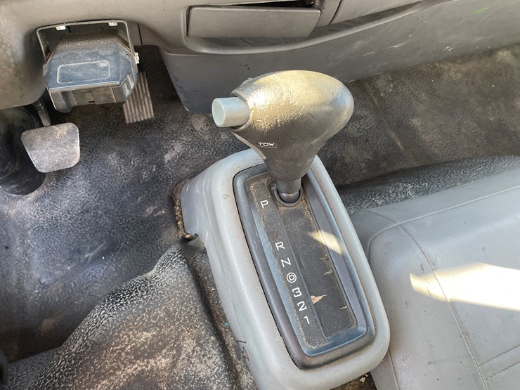 2009-international-cf600-image-42