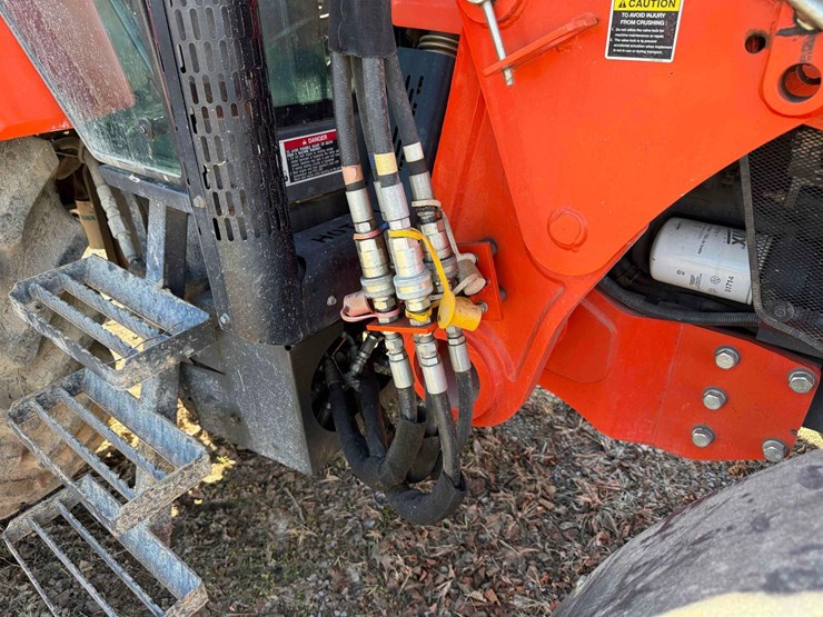 kubota-m126x-image-25