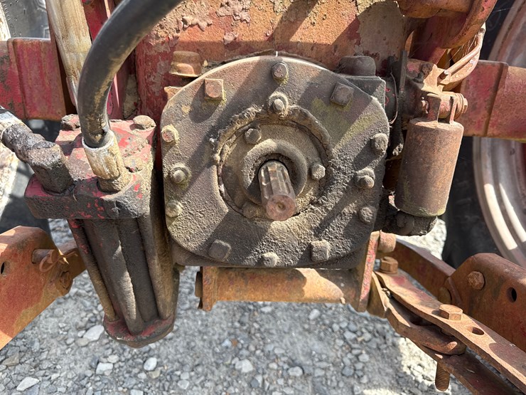 #75-•-mccormick-farmall-450-tractor-933-inv#-42875-image-7