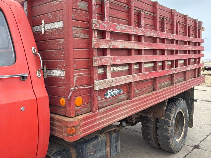 1974-gmc-5000-image-26