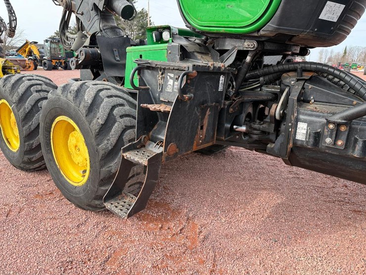 deere-1270e-image-19