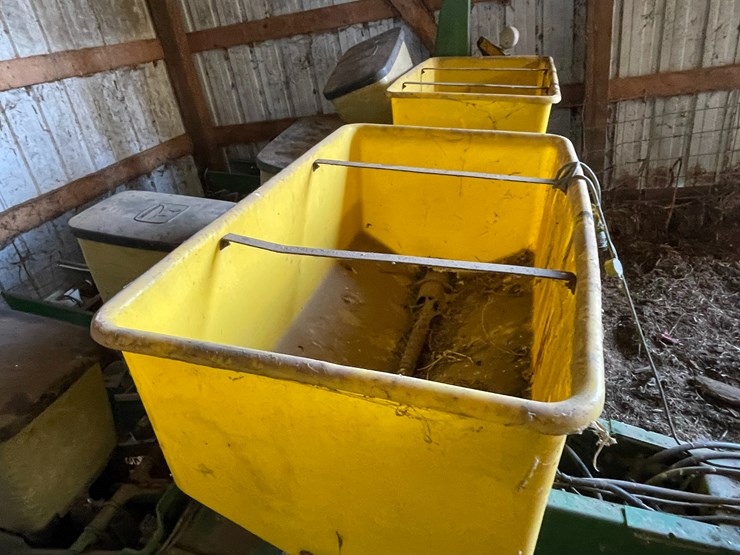 john-deere-7200-image-13