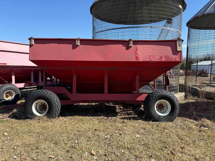 little-red-wagon-2-compartment-image-2