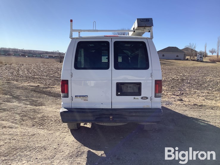 2013-ford-e250-image-6