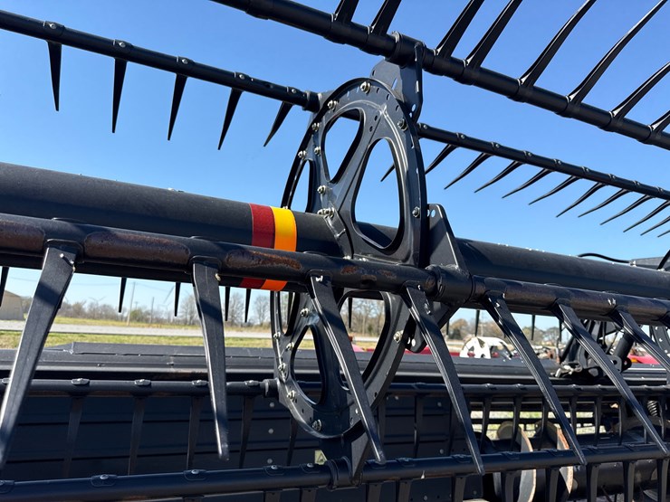 2013-case-ih-2152-image-19