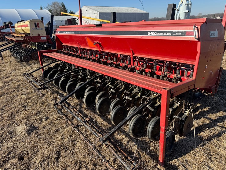 case-ih-5400-image-2