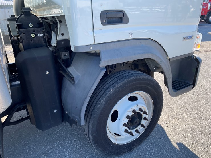 2009-international-cf600-image-32