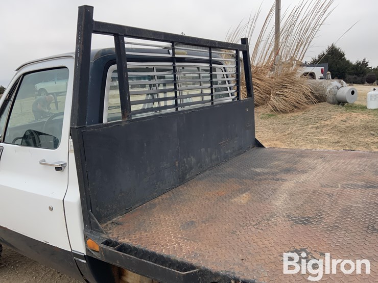 1983-gmc-sierra-2500-image-16