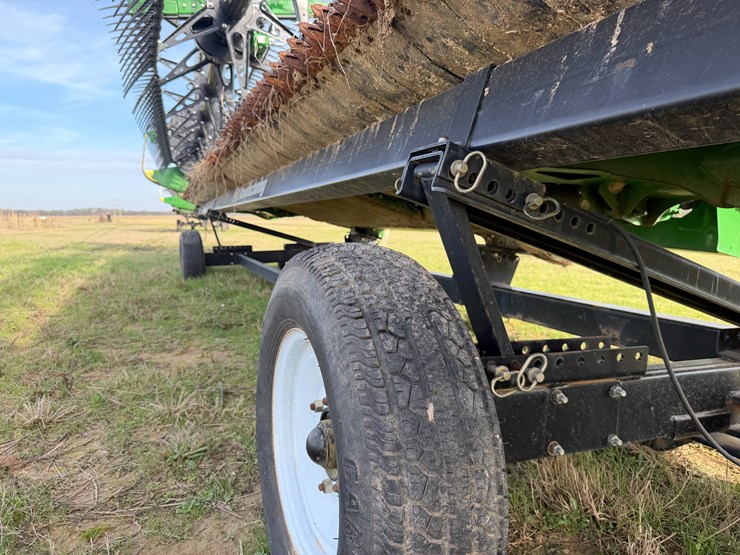 2024-john-deere-hd35r-image-52