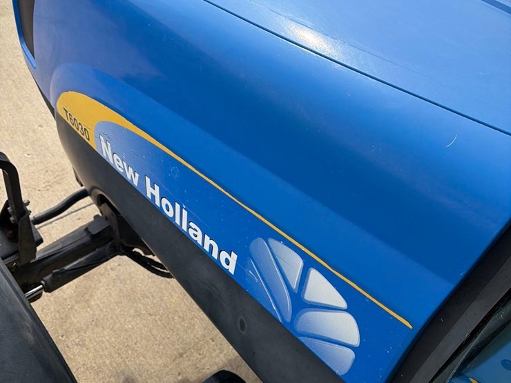 2011-new-holland-t6030-plus-image-50