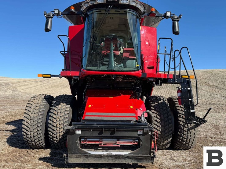 2025-case-ih-8260-image-11