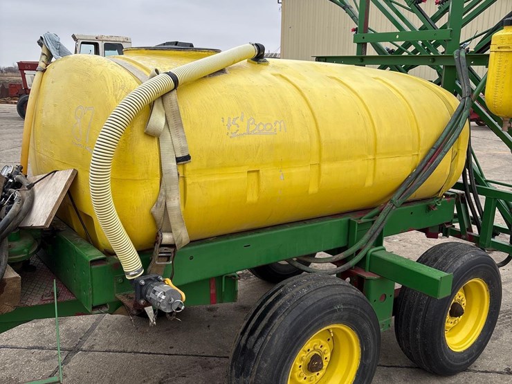 500-gallon-pull-type-sprayer-image-8