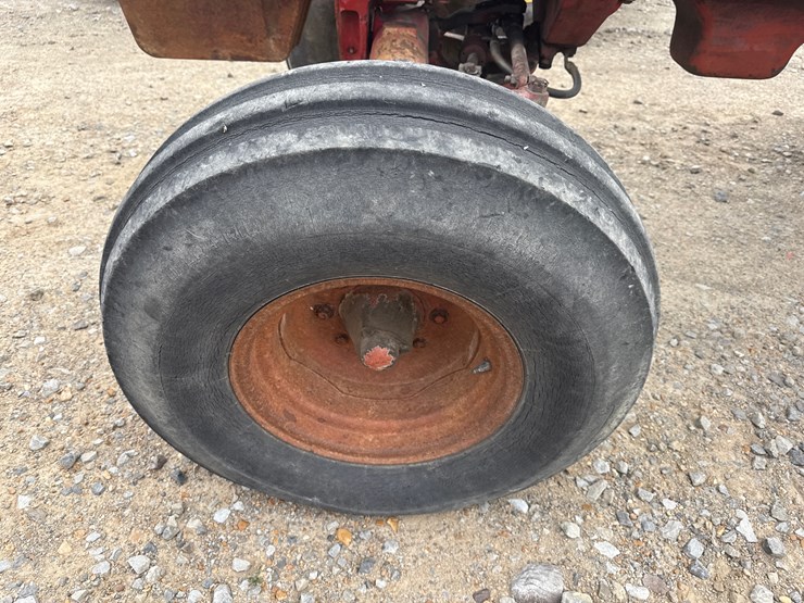 #85-•-1973-international-f1066-tractor-2610172u030459-inv#-42778-image-26