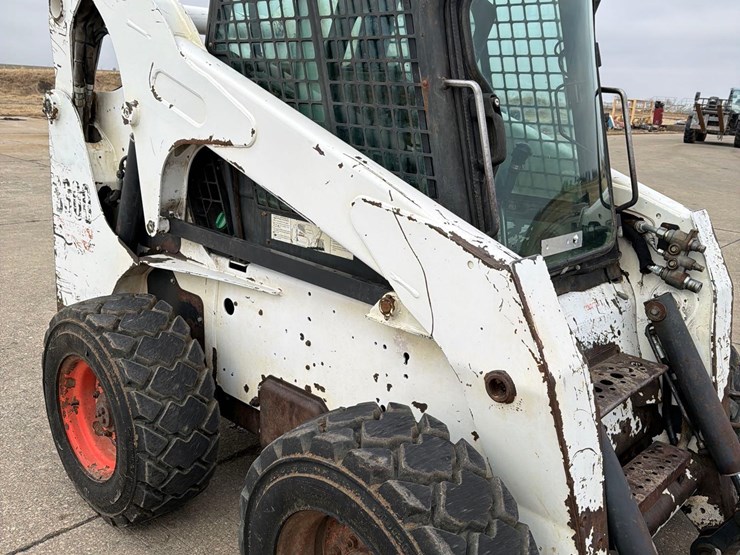 bobcat-s300-image-15