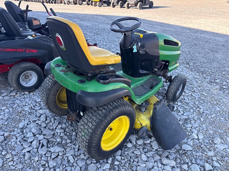 john-deere-145-image-3