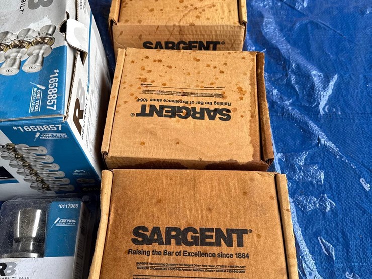 1-lot-of-misc.-lock-sets-image-6