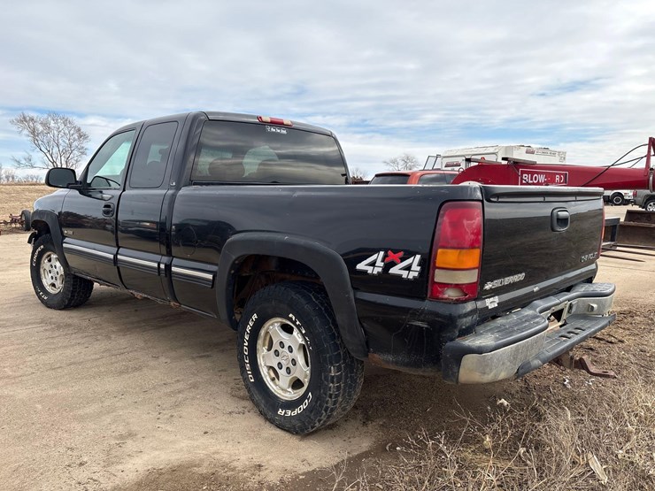 2001-chevrolet-1500-image-5