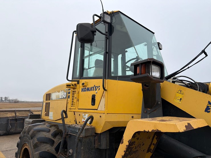 2007-komatsu-wa250-5l-image-29