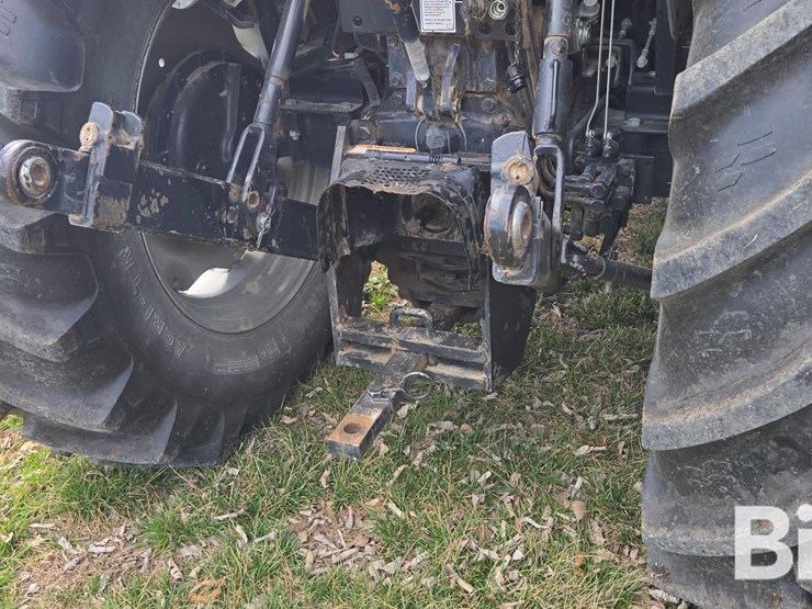 2012-case-ih-farmall-95-image-18