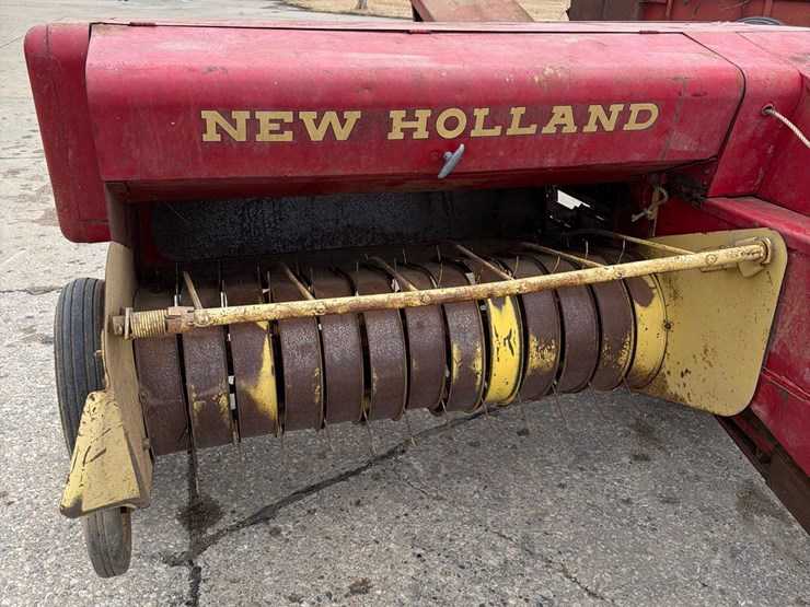 new-holland-271-image-21