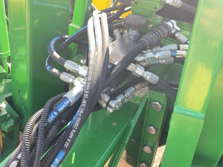 2012-john-deere-1760-image-52