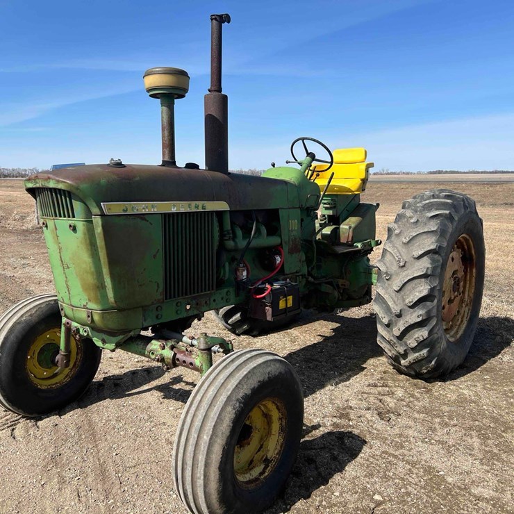 JOHN DEERE 4010