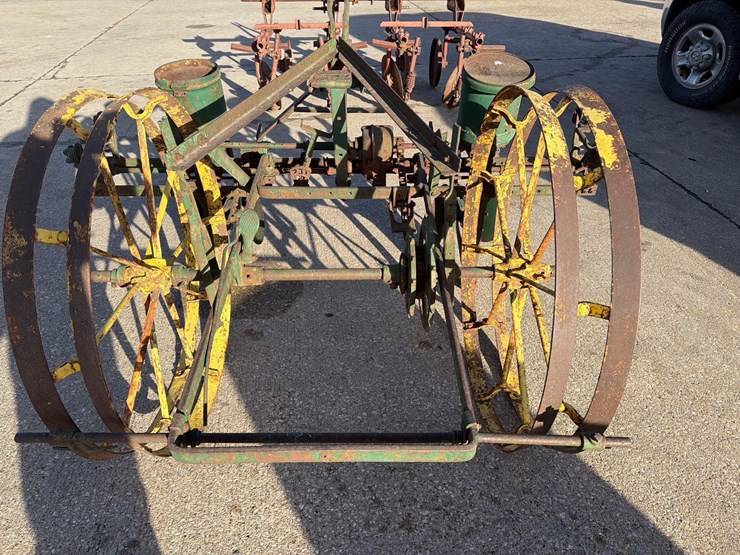 john-deere-2-image-10